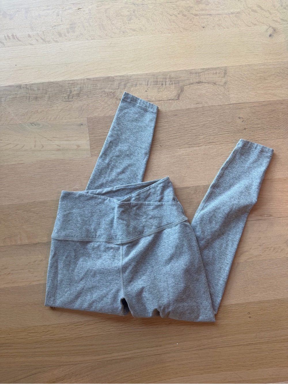 Beyond yoga Grey crossover Leggings